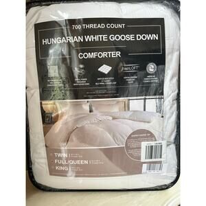 Hungarian White Goose Down Comforter-Queen Size New